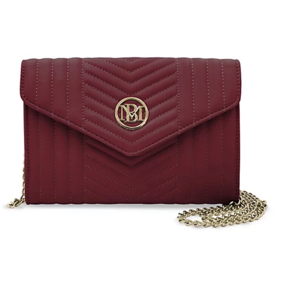 Badgley Mischka V Quilting Center Quilted Vegan Leather w/ Gold Chain Crossbody